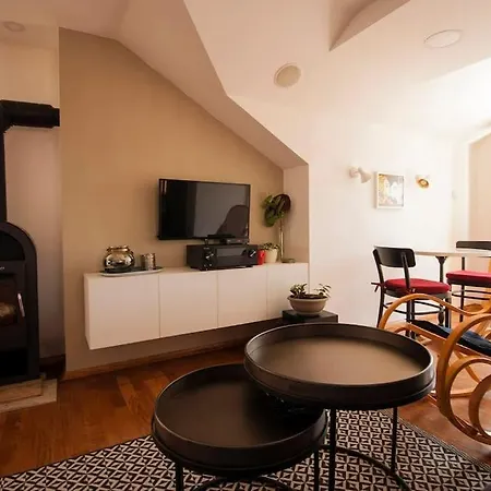 Penthouse Studio Апартаменты