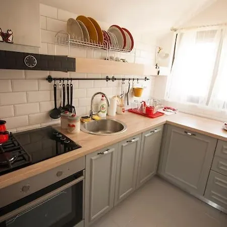 Апартаменты Penthouse Studio *