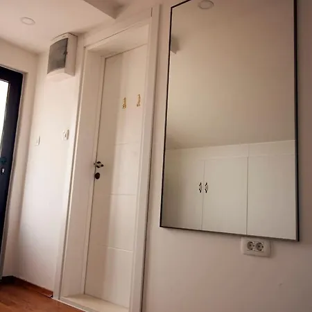 Penthouse Studio